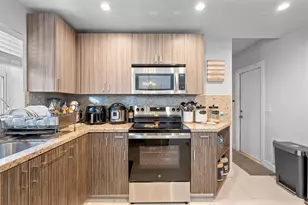 1603 Jefferson St, Hollywood, FL 33020 - Photo 15
