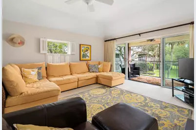 101 W Park Shores Circle #2, Indian River Shores, FL 32963 - Photo 1