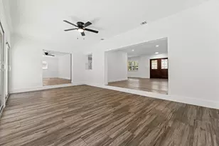 884 NW 6th Dr, Boca Raton, FL 33486 - Photo 17