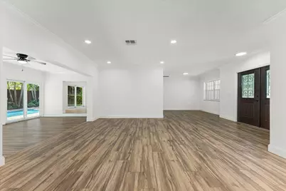 884 NW 6th Drive, Boca Raton, FL 33486 - Photo 5