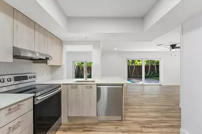884 NW 6th Drive, Boca Raton, FL 33486 - Photo 9