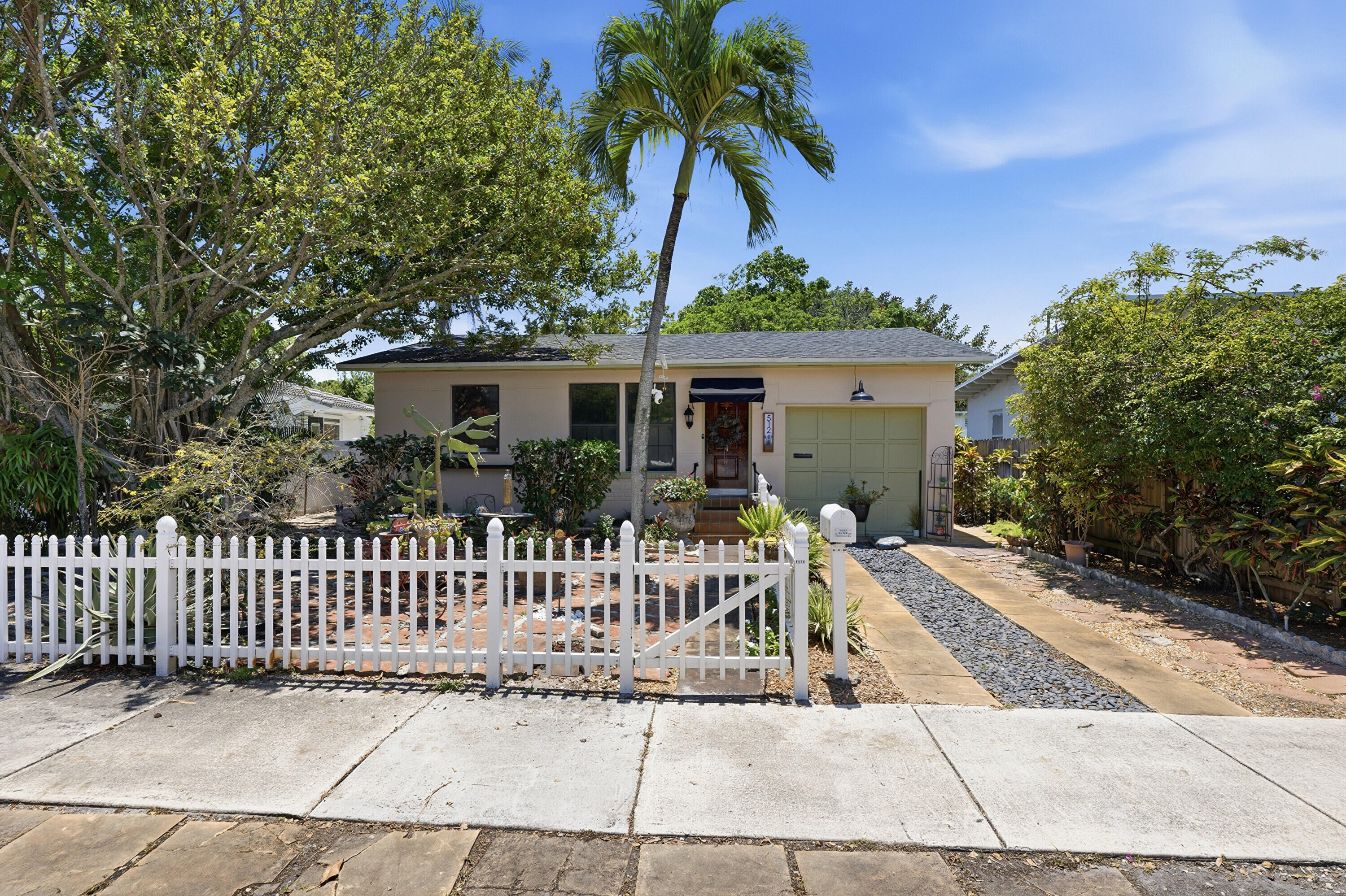 512 SW 15th St - 512 SW 15th St, Fort Lauderdale, FL 33315 Luxury Property | Jose Angel Pina