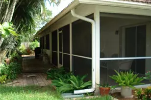 1141 Mulberry Pl, Wellington, FL 33414 - Photo 11