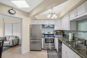 803 NE 2nd Ave, Delray Beach, FL 33444 - Photo 5