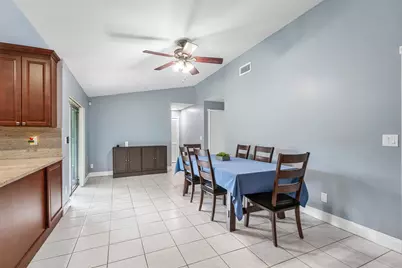 206 Parkwood Drive S, Royal Palm Beach, FL 33411 - Photo 5
