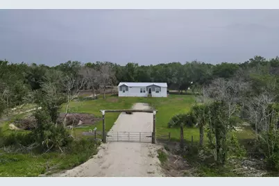 19411 NW 258th Street, Okeechobee, FL 34972 - Photo 1