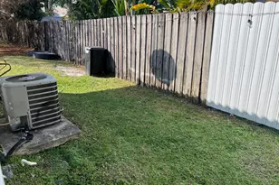 13671 Yarmouth Ct, Wellington, FL 33414 - Photo 43