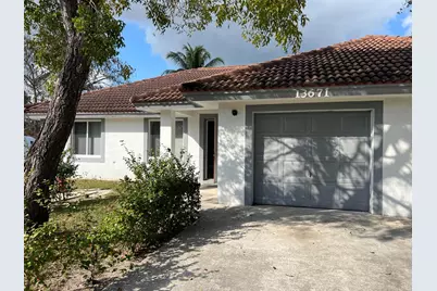 13671 Yarmouth Court, Wellington, FL 33414 - Photo 3
