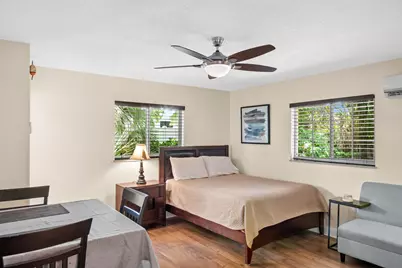 803 NE 2nd Avenue #Studio, Delray Beach, FL 33444 - Photo 3