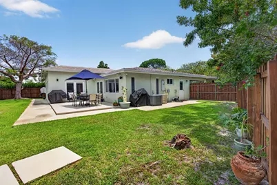 451 NE 48th Court, Oakland Park, FL 33334 - Photo 43