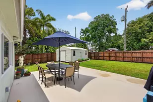 451 NE 48th Ct, Oakland Park, FL 33334 - Photo 37