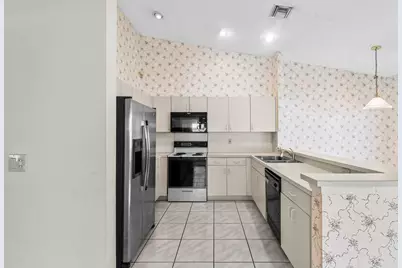 10001 Country Brook Road, Boca Raton, FL 33428 - Photo 9