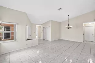 10001 Country Brook Rd, Boca Raton, FL 33428 - Photo 3
