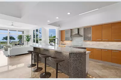 701 SE 21st Avenue #109, Deerfield Beach, FL 33441 - Photo 9