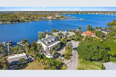 18137 Palm Point Drive, Jupiter, FL 33458 - Photo 3