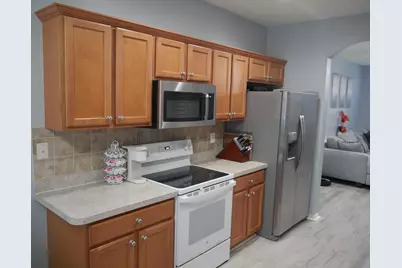 2151 SE Eatonville Drive, Port Saint Lucie, FL 34952 - Photo 9