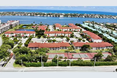 7030 Half Moon Circle #216, Hypoluxo, FL 33462 - Photo 5