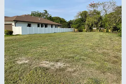 2630 NW 20th Avenue, Oakland Park, FL 33311 - Photo 7