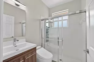 3043 Lakewood Dr, Weston, FL 33332 - Photo 13