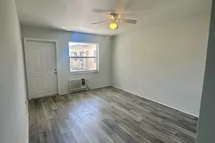 701 NW 15th Terrace, Fort Lauderdale, FL 33311 - Photo 5