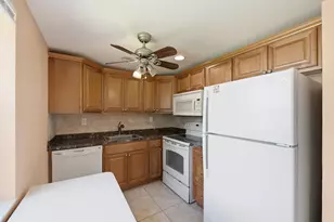 729 Normandy P, Delray Beach, FL 33484 - Photo 11