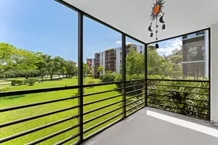 20500 W Country Club Dr, Aventura, FL 33180 - Photo 25