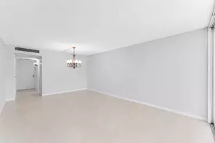 20500 W Country Club Dr, Aventura, FL 33180 - Photo 41