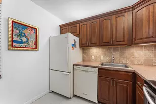 20500 W Country Club Dr, Aventura, FL 33180 - Photo 31