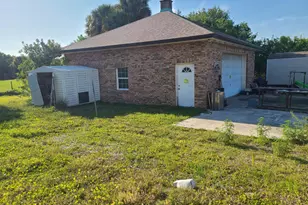 4795 Jorgensen Rd, Fort Pierce, FL 34981 - Photo 3