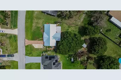 537 NW Sagamore Terrace, Port Saint Lucie, FL 34983 - Photo 17