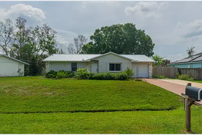 537 NW Sagamore Terrace, Port Saint Lucie, FL 34983 - Photo 1