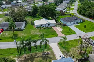 537 NW Sagamore Terrace, Port Saint Lucie, FL 34983 - Photo 15
