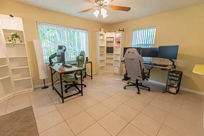537 NW Sagamore Terrace, Port Saint Lucie, FL 34983 - Photo 9