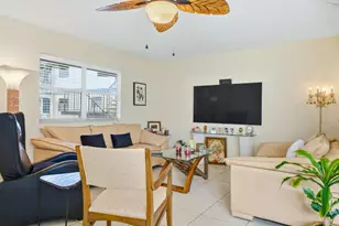 202 Brittany E, Delray Beach, FL 33446 - Photo 5