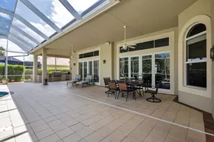 594 N Country Club Dr, Atlantis, FL 33462 - Photo 41