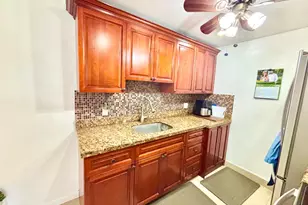 203 Farnham I, Deerfield Beach, FL 33442 - Photo 11