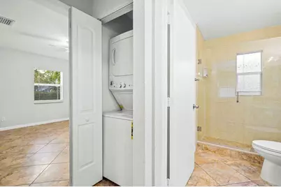 1306 NE 14th Avenue #1, Fort Lauderdale, FL 33304 - Photo 13