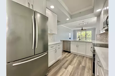 27 Royal Palm Way #406, Boca Raton, FL 33432 - Photo 9