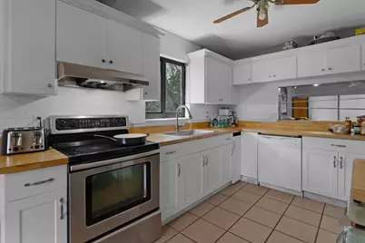 153 SE 7th Street #G-1, Deerfield Beach, FL 33441 - Photo 11