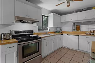 153 SE 7th St, Deerfield Beach, FL 33441 - Photo 11