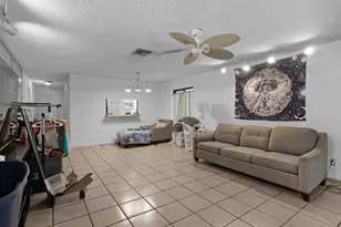 153 SE 7th St, Deerfield Beach, FL 33441 - Photo 7