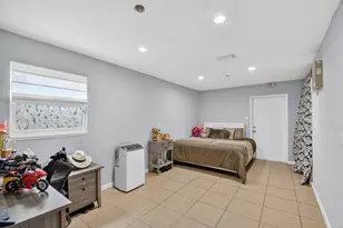 5361 N Palm Way, Lake Worth Beach, FL 33463 - Photo 29