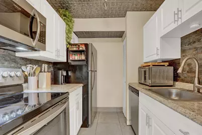 2116 Sherwood Forest Boulevard #28, West Palm Beach, FL 33415 - Photo 17
