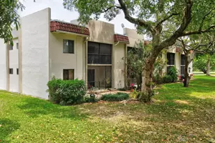 110 NW 70th St, Boca Raton, FL 33487 - Photo 33