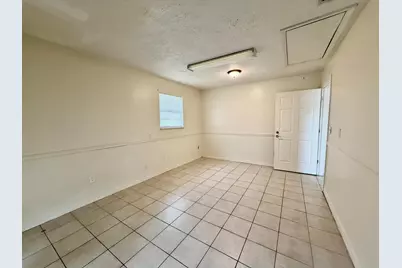 7902 Banyan Street, Fort Pierce, FL 34951 - Photo 9