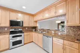 2047 NW 45th Ave, Coconut Creek, FL 33066 - Photo 11