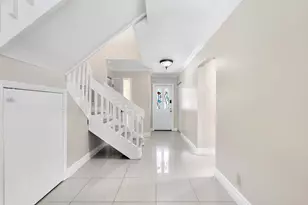 2047 NW 45th Ave, Coconut Creek, FL 33066 - Photo 5