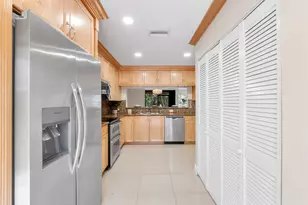 2047 NW 45th Ave, Coconut Creek, FL 33066 - Photo 13