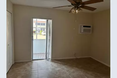 284 Windsor M, West Palm Beach, FL 33417 - Photo 13
