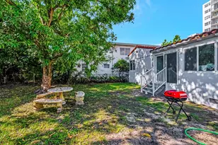 7825 Byron Ave, Miami Beach, FL 33141 - Photo 3